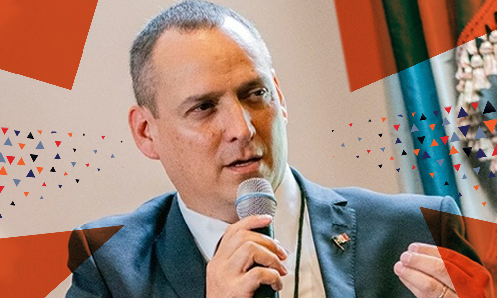 Enrique Castillo, mentor transformacional